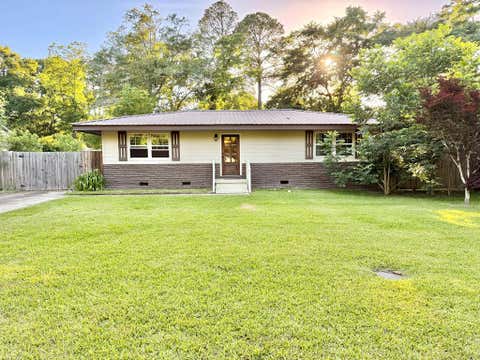 Homes For Sale - 206 Massee Dr<br/> Dothan, AL 36301