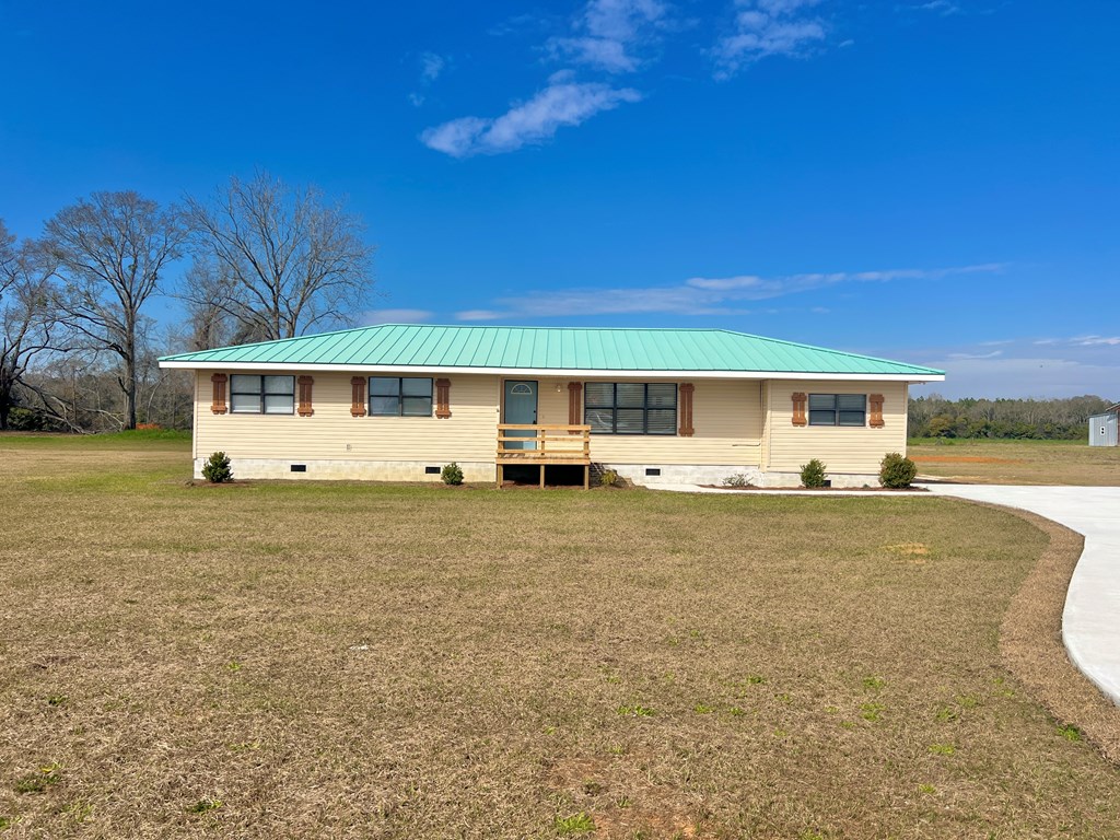 8045 E State Highway 52, Hartford, Alabama image 32