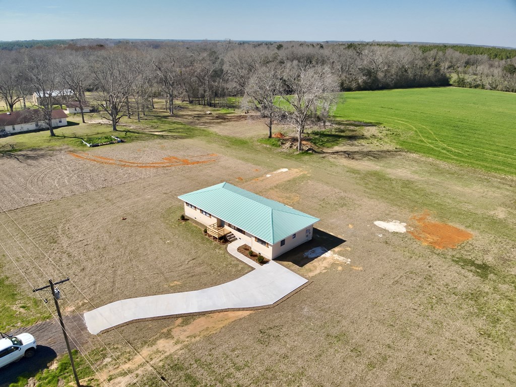 8045 E State Highway 52, Hartford, Alabama image 34