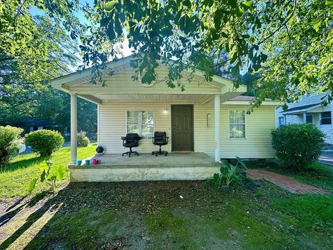 Homes For Sale - 1096 Fountain St<br/> Houston County, Dothan, AL 36303