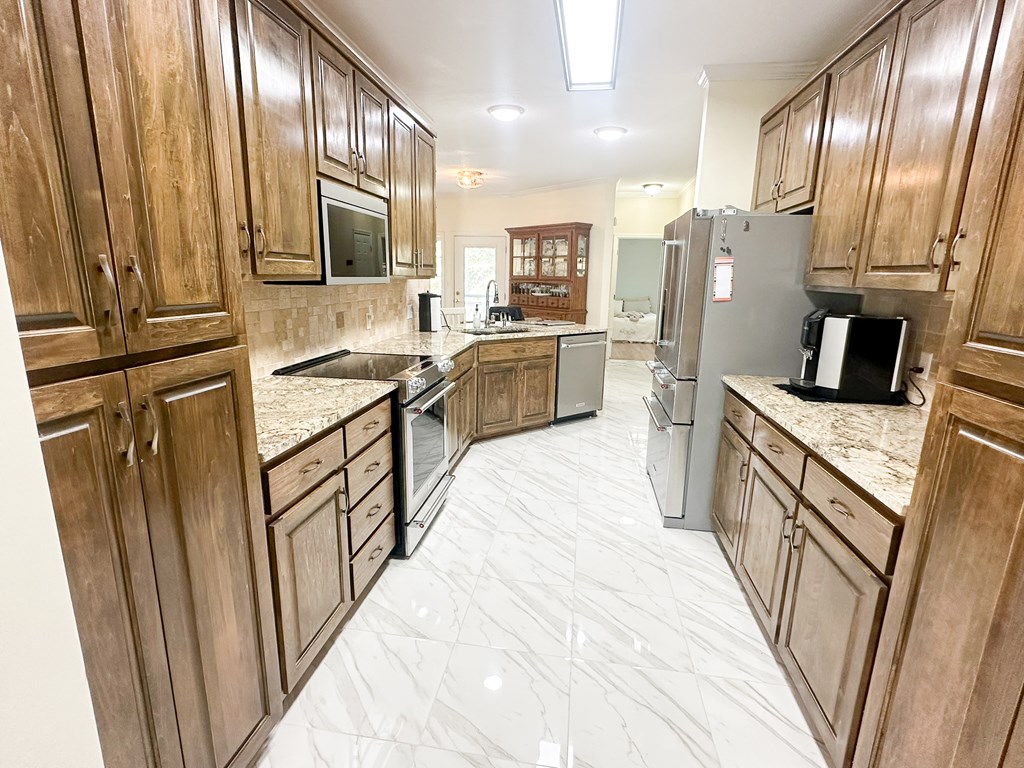 135 Woodlawn Drive, Eufaula, Alabama image 6