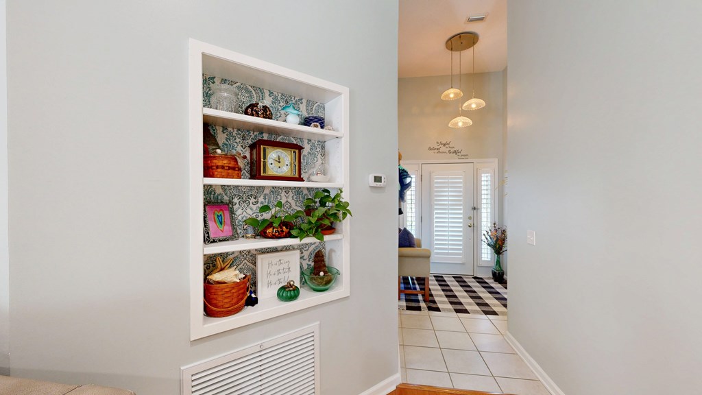 Dothan, Alabama 36301, United States, 3 Bedrooms Bedrooms, ,2 BathroomsBathrooms,Residential,Pending,137093