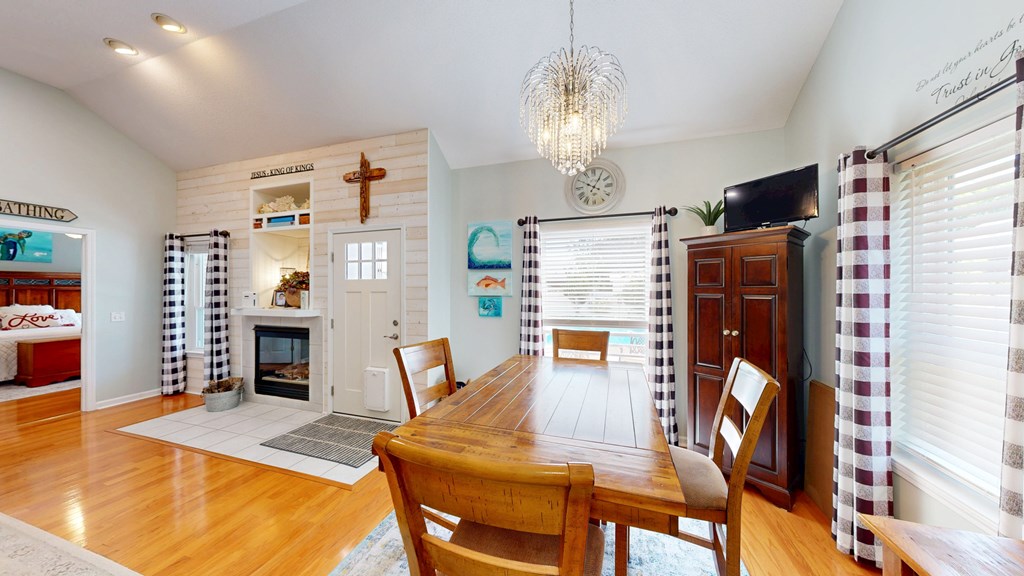 Dothan, Alabama 36301, United States, 3 Bedrooms Bedrooms, ,2 BathroomsBathrooms,Residential,Pending,137093