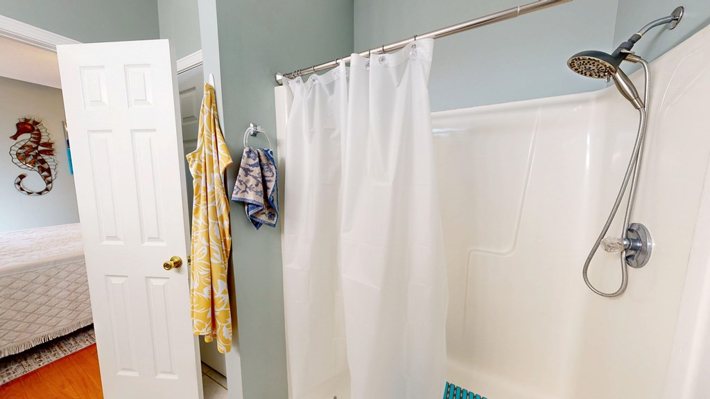 Dothan, Alabama 36301, United States, 3 Bedrooms Bedrooms, ,2 BathroomsBathrooms,Residential,Pending,137093