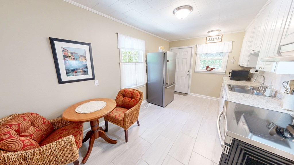 Dothan, Alabama 36301, United States, 2 Bedrooms Bedrooms, ,1 BathroomBathrooms,Residential,Pending,111162