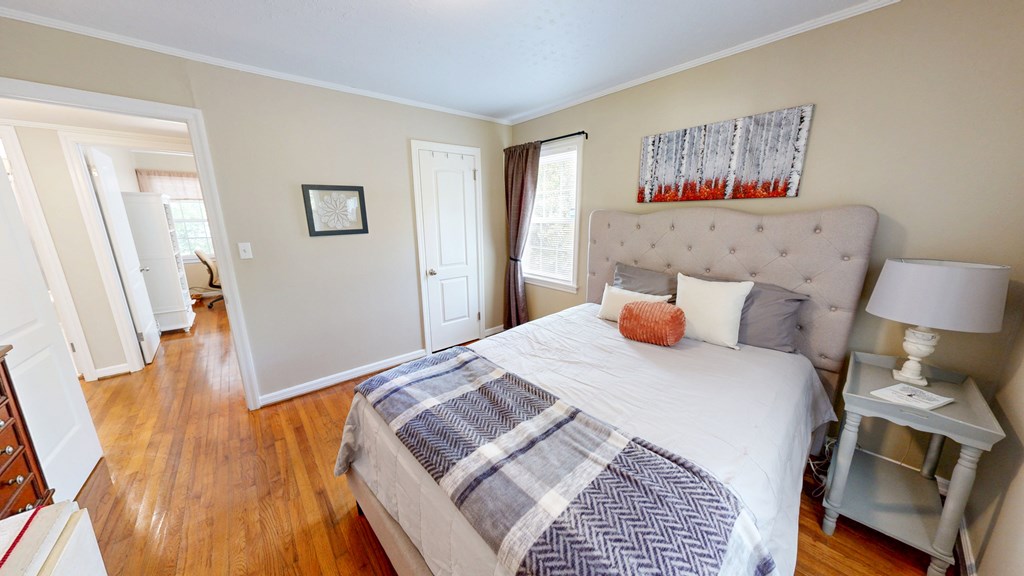 Dothan, Alabama 36301, United States, 2 Bedrooms Bedrooms, ,1 BathroomBathrooms,Residential,Pending,111162