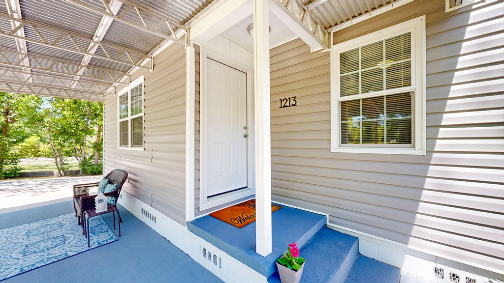 Dothan, Alabama 36301, United States, 2 Bedrooms Bedrooms, ,1 BathroomBathrooms,Residential,Pending,111162