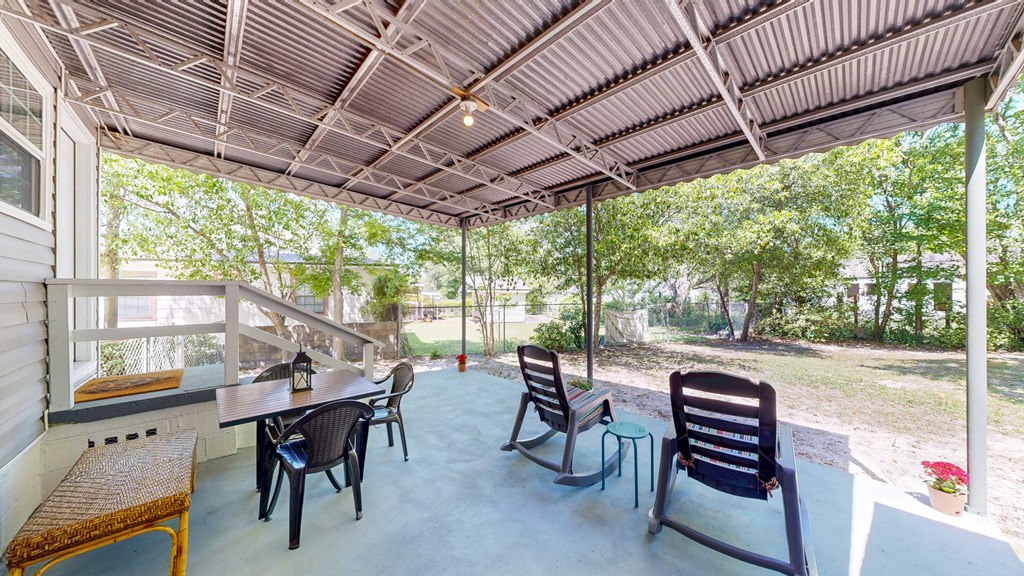 Dothan, Alabama 36301, United States, 2 Bedrooms Bedrooms, ,1 BathroomBathrooms,Residential,Pending,111162