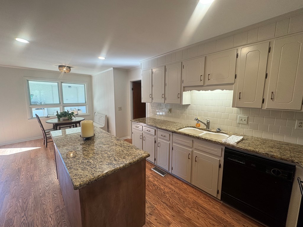 2105 Stonebridge Rd, Dothan, Alabama image 9