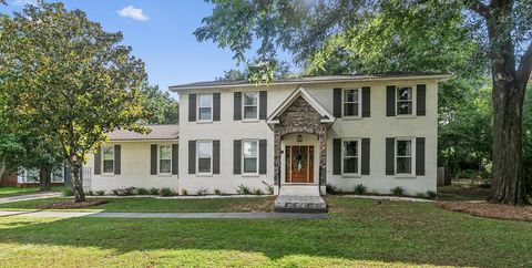 Homes For Sale - 123 Waterford Place<br/> Houston County, Dothan, AL 36303