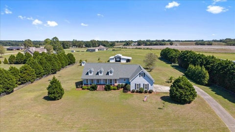 Homes For Sale - 3281 Cumbie Road<br/> Newton, AL 36352