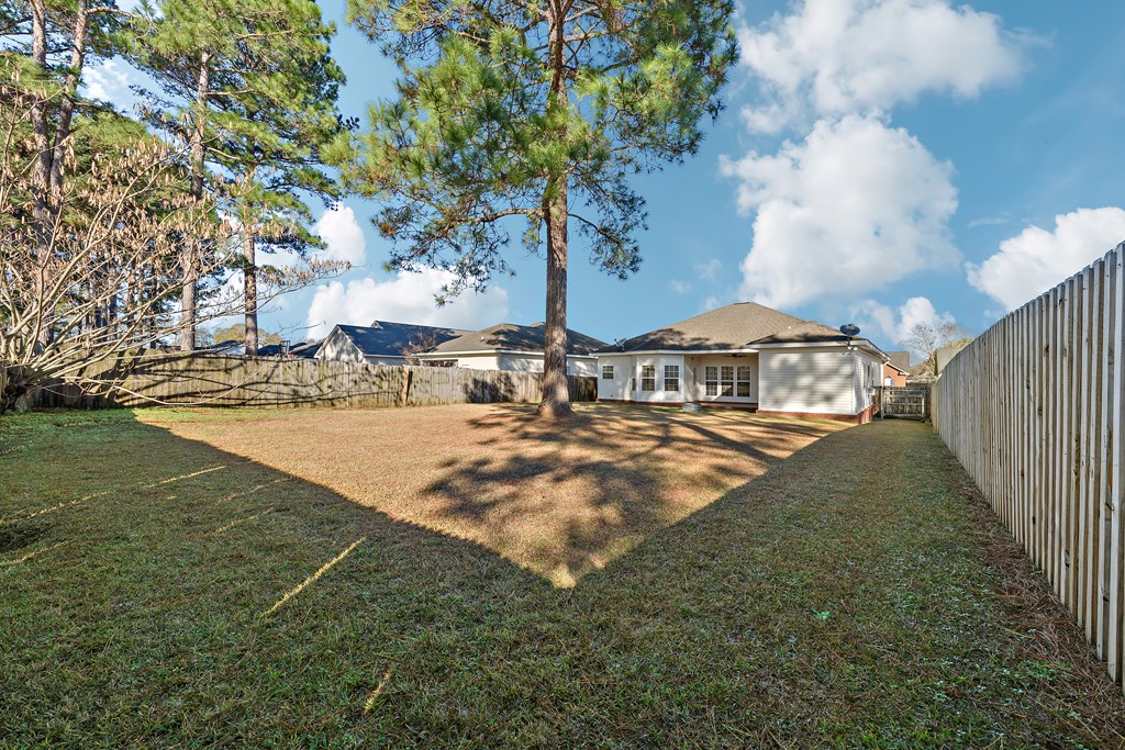 105 Eufaula Drive, Dothan, Alabama image 5