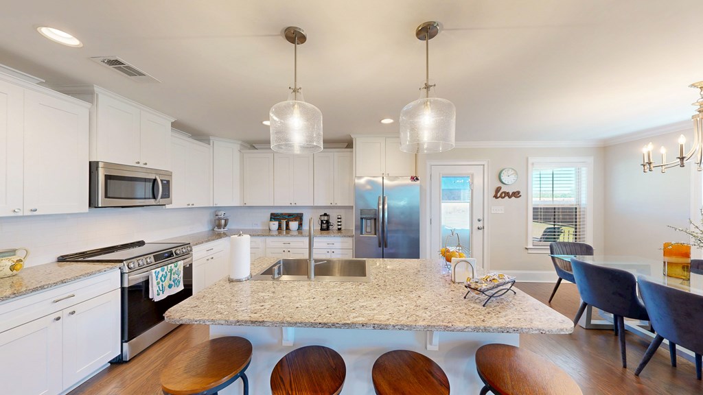 Newton, Alabama 36352, United States, 4 Bedrooms Bedrooms, ,3 BathroomsBathrooms,Residential,Active,235251