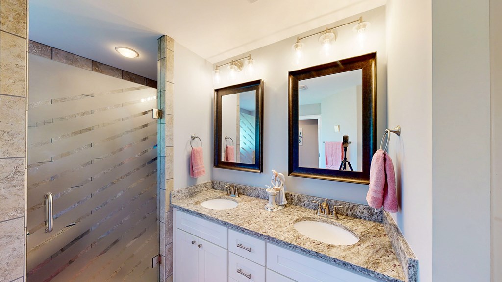 Newton, Alabama 36352, United States, 4 Bedrooms Bedrooms, ,3 BathroomsBathrooms,Residential,Active,235251