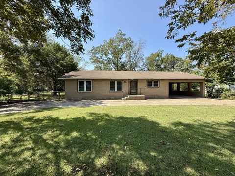 Homes For Sale - 202 Pearl St<br/> Dothan, AL 36301