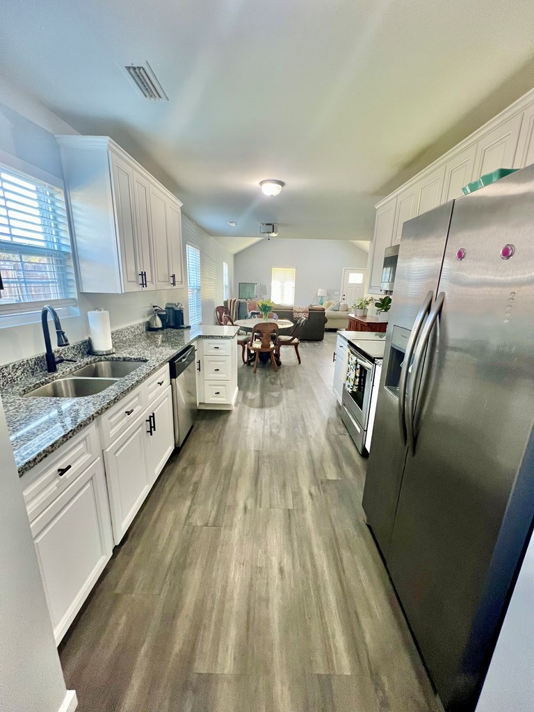 11678 Cottonwood Road, Cottonwood, Alabama image 17
