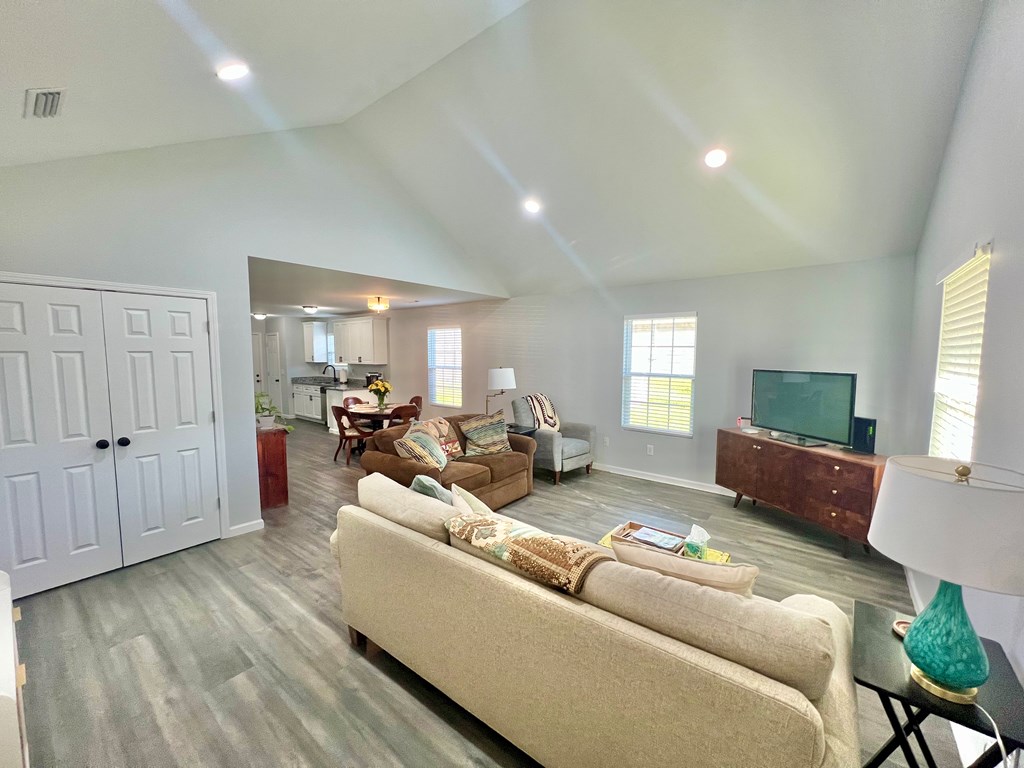 11678 Cottonwood Road, Cottonwood, Alabama image 13