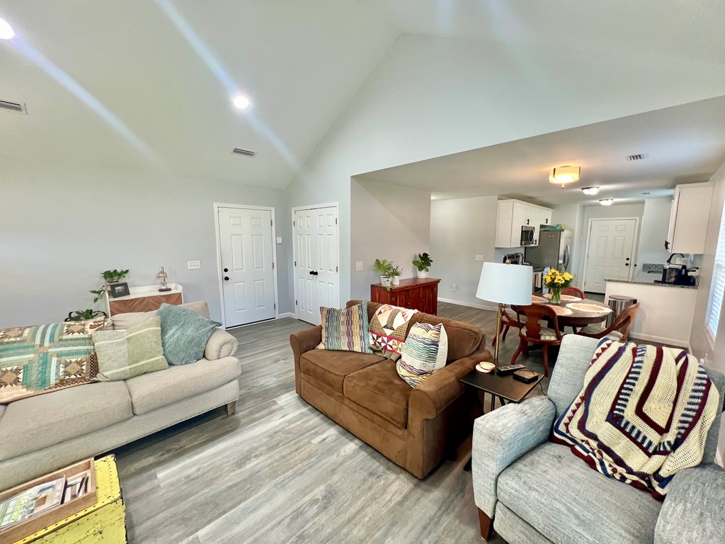 11678 Cottonwood Road, Cottonwood, Alabama image 10