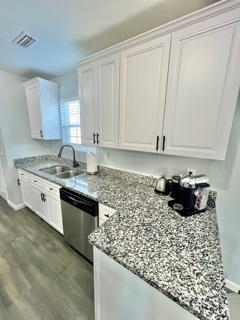 11678 Cottonwood Road, Cottonwood, Alabama image 15