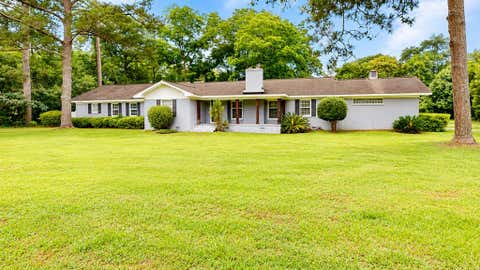 Homes For Sale - 514 S Main St<br/> Henry County, Headland, AL 36345