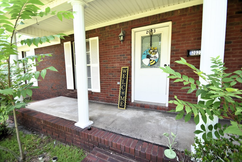2023 Brackin Drive, Dothan, Alabama image 2