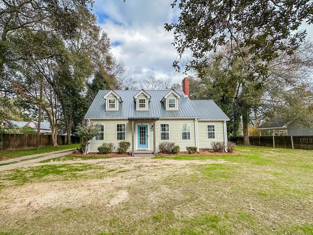204 N Live Oak St, Geneva, Alabama image 1