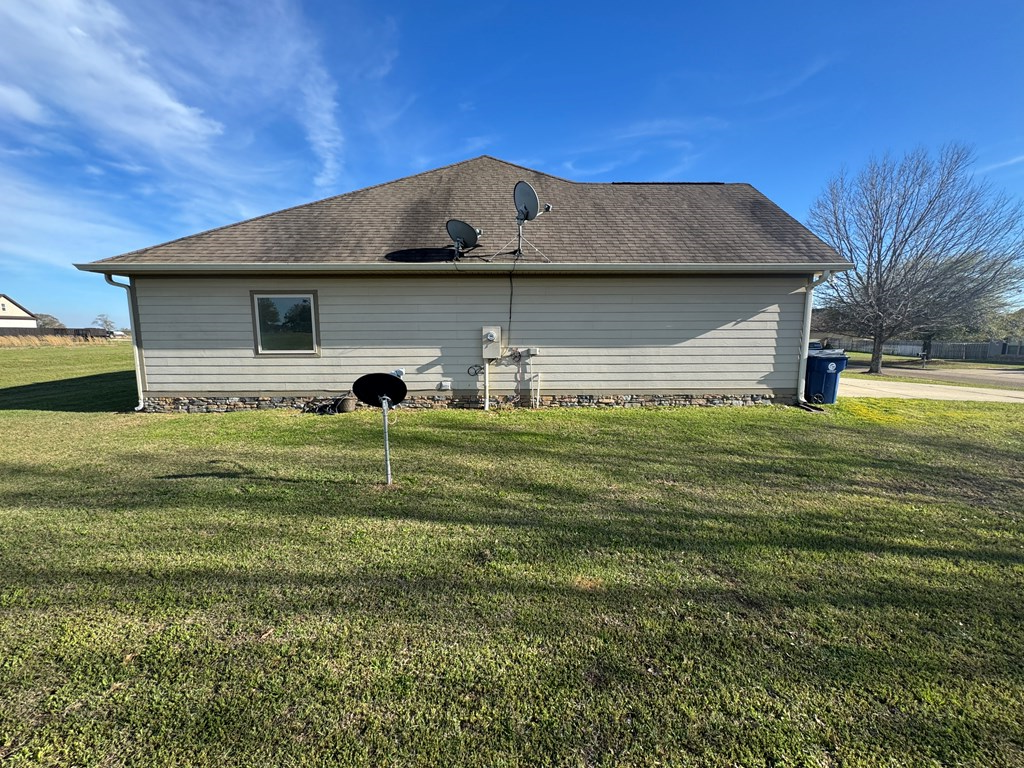 102 Weeping Willow Trl, Headland, Alabama image 2