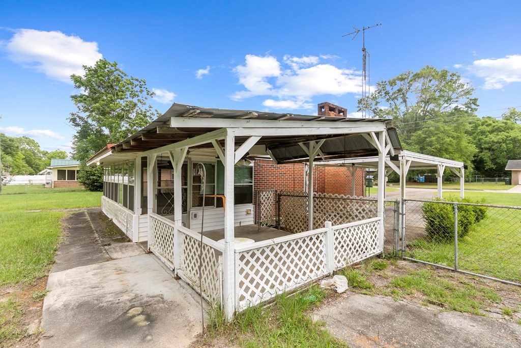 155 Sharon Lane, Ozark, Alabama image 12
