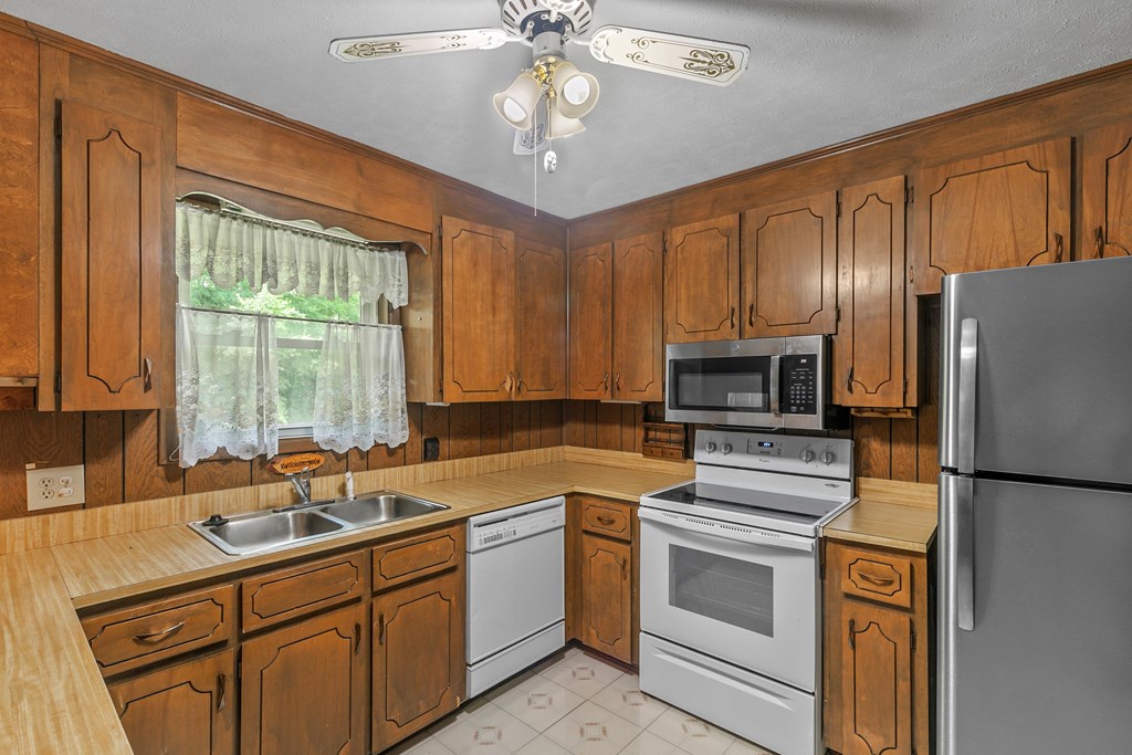 155 Sharon Lane, Ozark, Alabama image 24