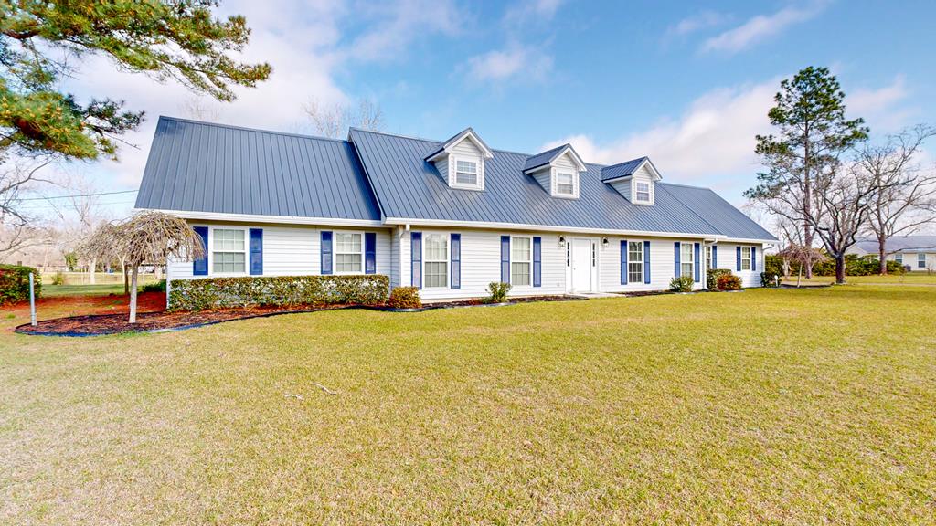 595 Cypress Street, Webb, Alabama image 1