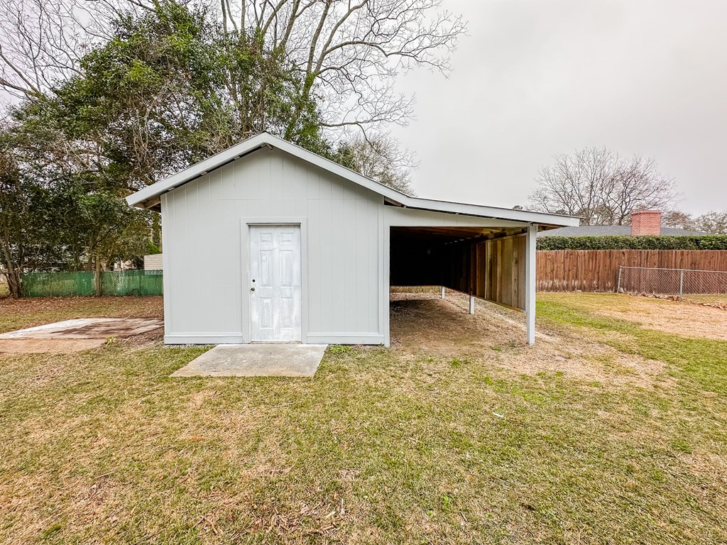 703 N Trinity St, Geneva, Alabama image 19