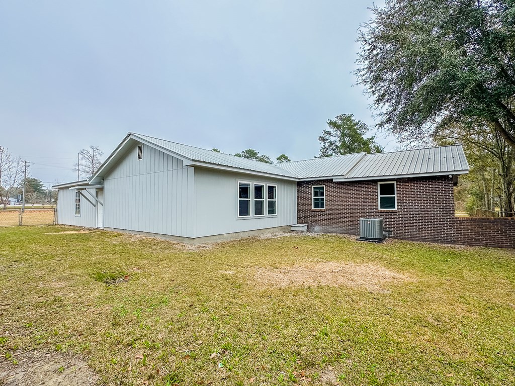 703 N Trinity St, Geneva, Alabama image 18