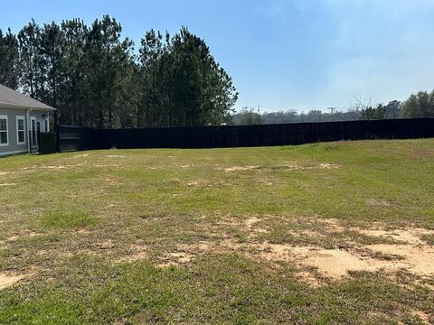 Vacant Land For Sale - 105 Allander St<br/> Dothan, AL 36305