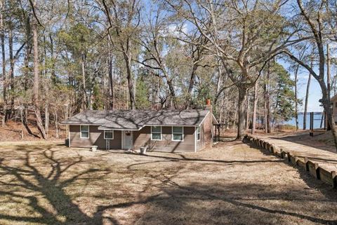 Homes For Sale - 491 S Santa Barbara Drive<br/> Abbeville, AL 36310