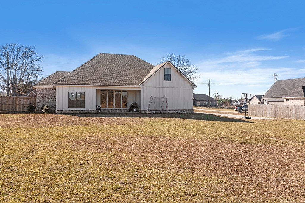 1435 Skipper Road, Dothan, Alabama image 6