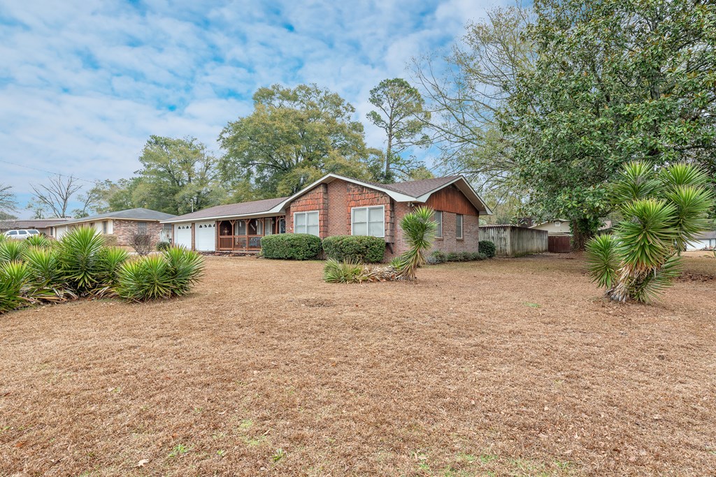 2900 Selwood Cir, Dothan, Alabama image 4