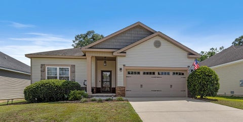 Homes For Sale - 105 Orchard Park Drive<br/> Houston County, Dothan, AL 36301