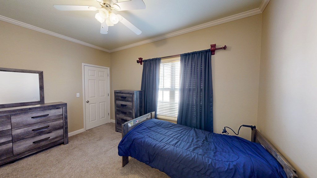 Dothan, Alabama 36305, United States, 4 Bedrooms Bedrooms, ,3 BathroomsBathrooms,Residential,Active,252071