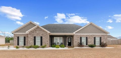 Homes For Sale - 265 Magnolia Lane<br/> Newton, AL 36352