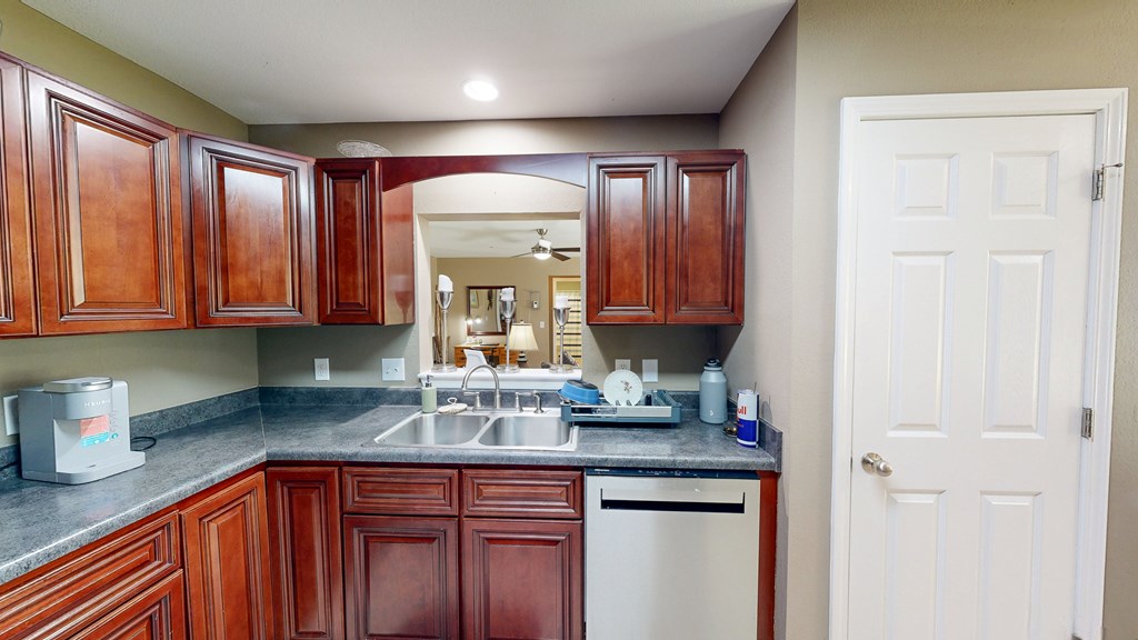 Newton, Alabama 36352, United States, 3 Bedrooms Bedrooms, ,2 BathroomsBathrooms,Residential,Pending,185326