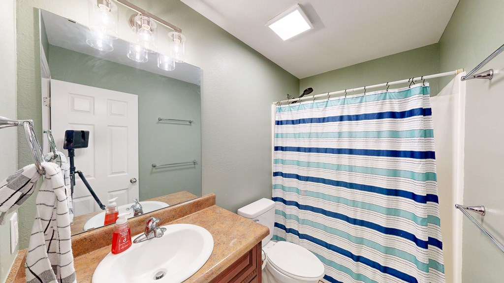 Newton, Alabama 36352, United States, 3 Bedrooms Bedrooms, ,2 BathroomsBathrooms,Residential,Pending,185326