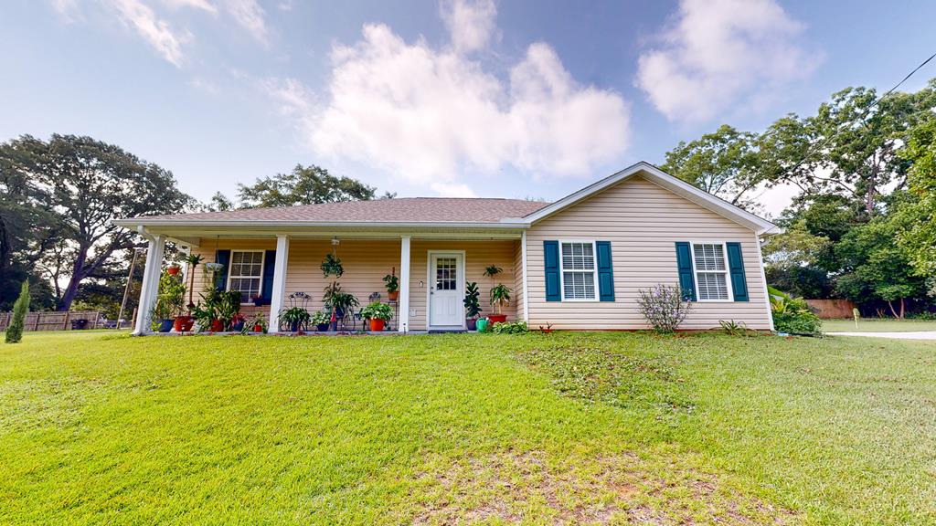 Newton, Alabama 36352, United States, 3 Bedrooms Bedrooms, ,2 BathroomsBathrooms,Residential,Pending,185326