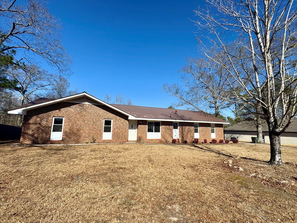 926 Francis Circle, Clanton, Alabama image 3