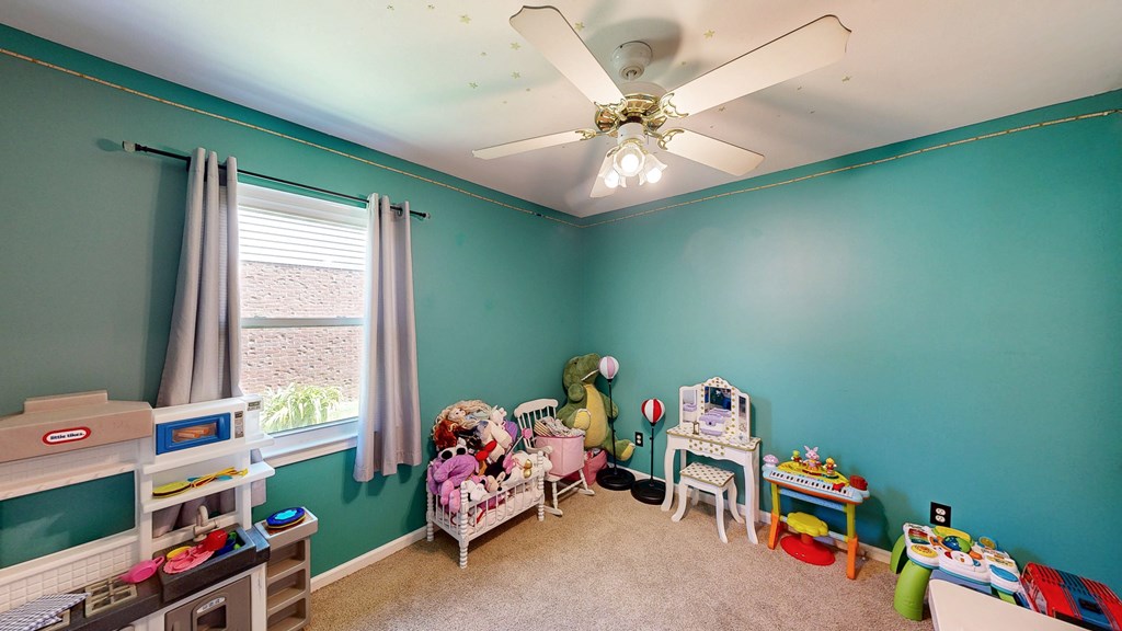 Dothan, Alabama 36305, United States, 3 Bedrooms Bedrooms, ,2 BathroomsBathrooms,Residential,Pending,203495