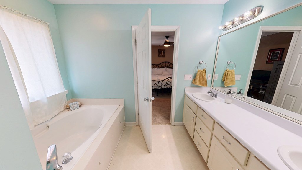 Dothan, Alabama 36305, United States, 3 Bedrooms Bedrooms, ,2 BathroomsBathrooms,Residential,Pending,203495