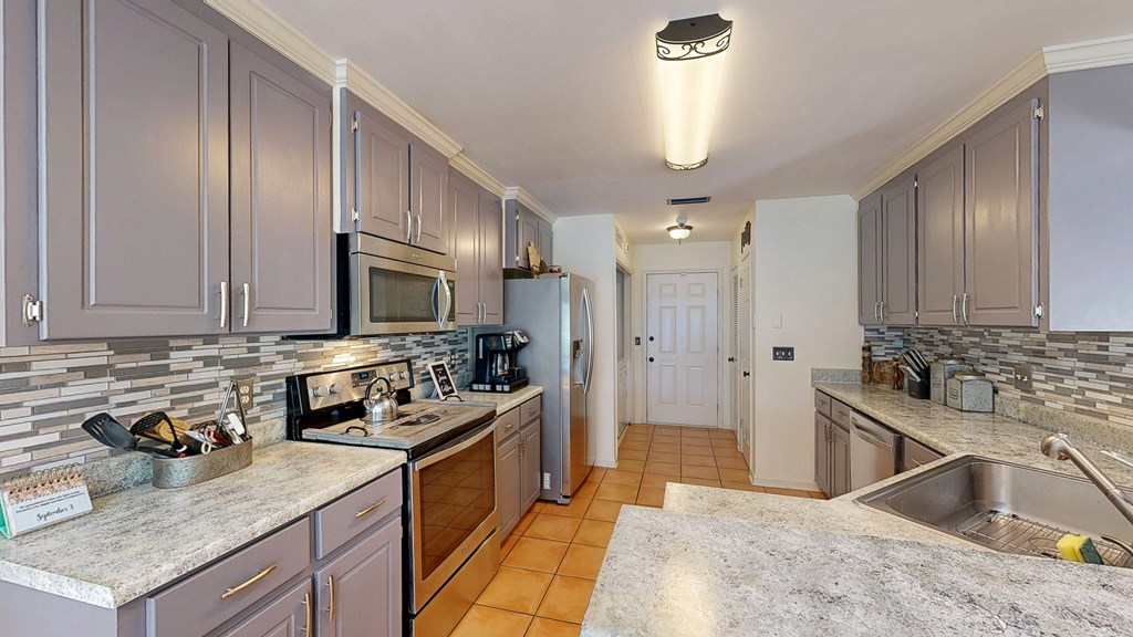 Dothan, Alabama 36305, United States, 3 Bedrooms Bedrooms, ,2 BathroomsBathrooms,Residential,Pending,203495