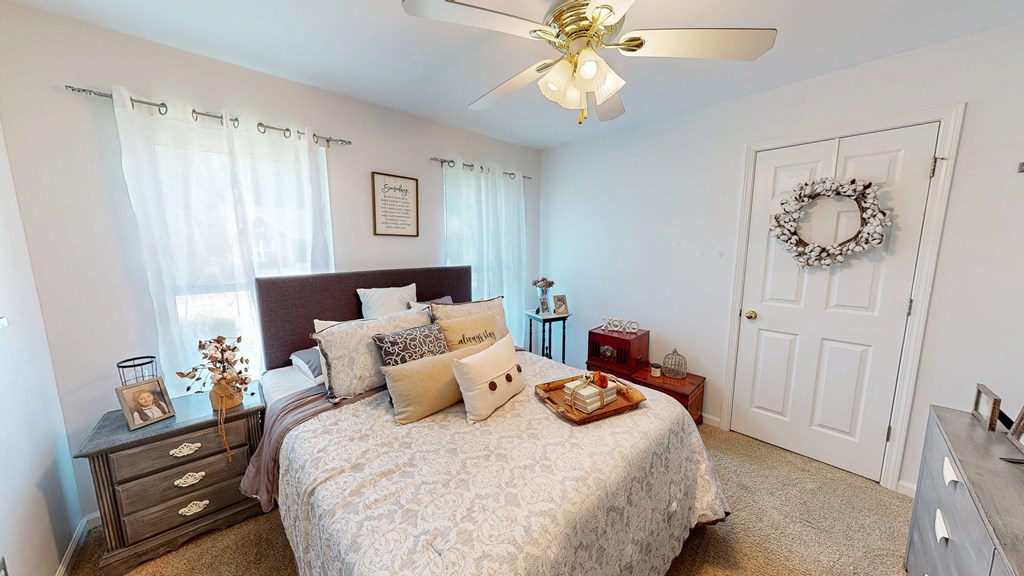 Dothan, Alabama 36305, United States, 3 Bedrooms Bedrooms, ,2 BathroomsBathrooms,Residential,Pending,203495