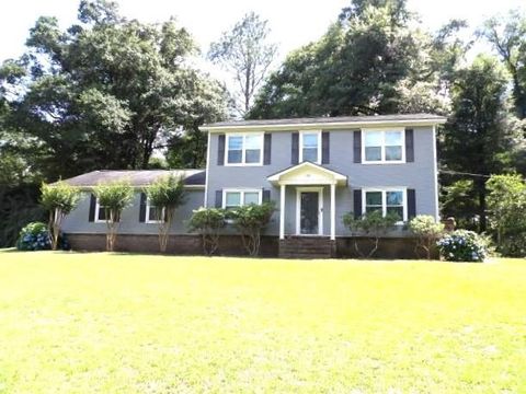 Homes For Sale - 102 Wesley Drive<br/> Abbeville, AL 36310