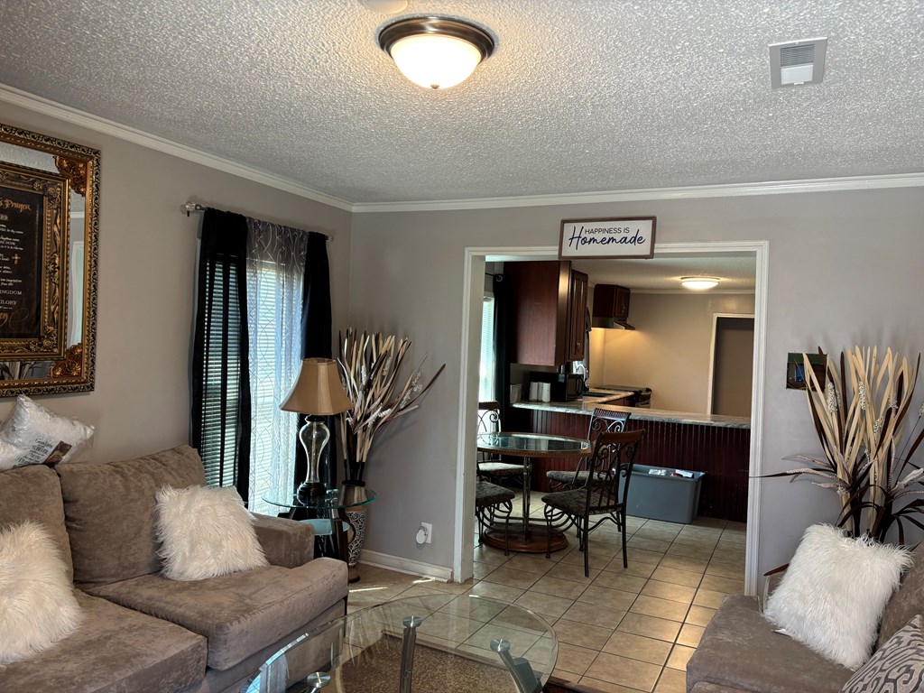 1103 E Newton St, Dothan, Alabama image 4
