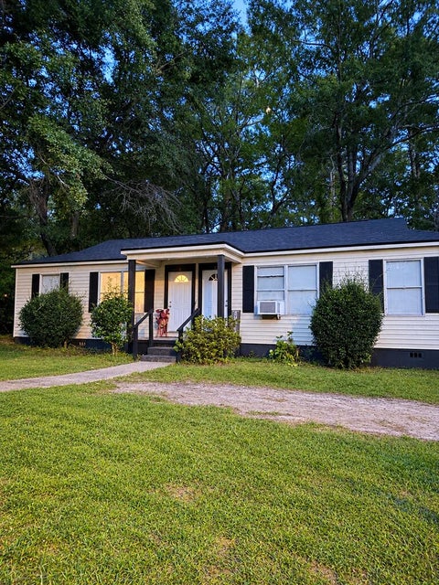 Multifamily For Sale - 1103 Tacoma St<br/> Dothan, AL 36303